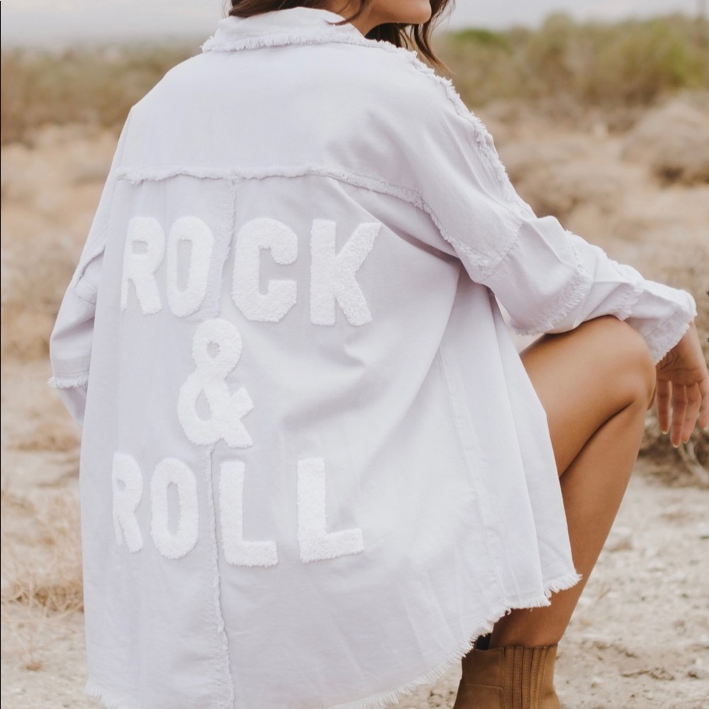 Oversized Button Up ROCK And ROLL graphic printed on the back 🌹